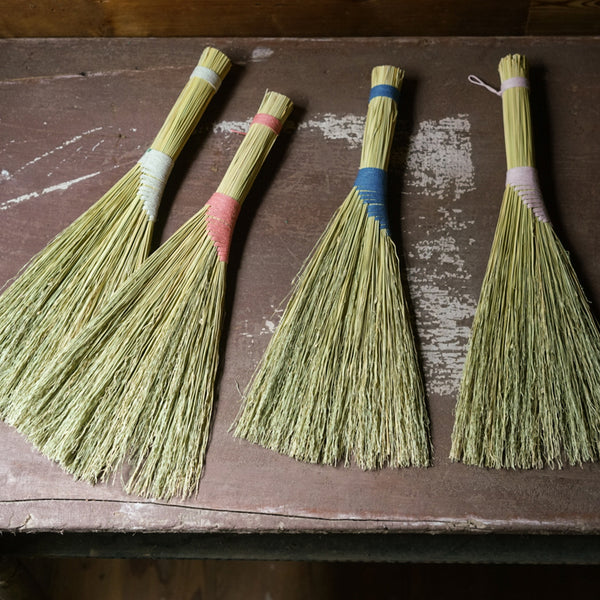 Hempwing Broom