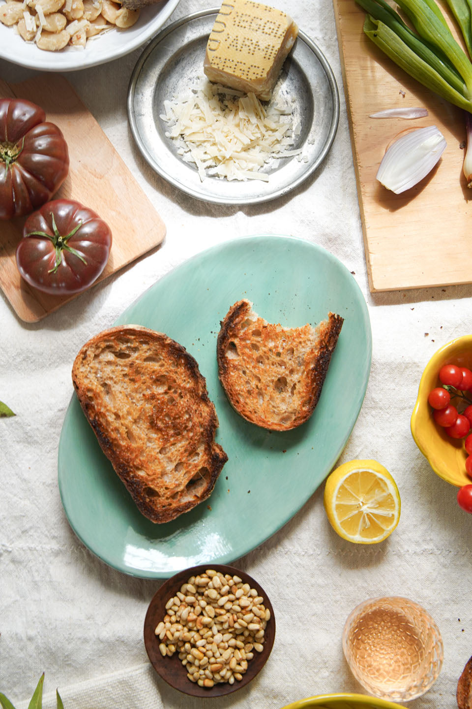 Oval Serving | Surf
