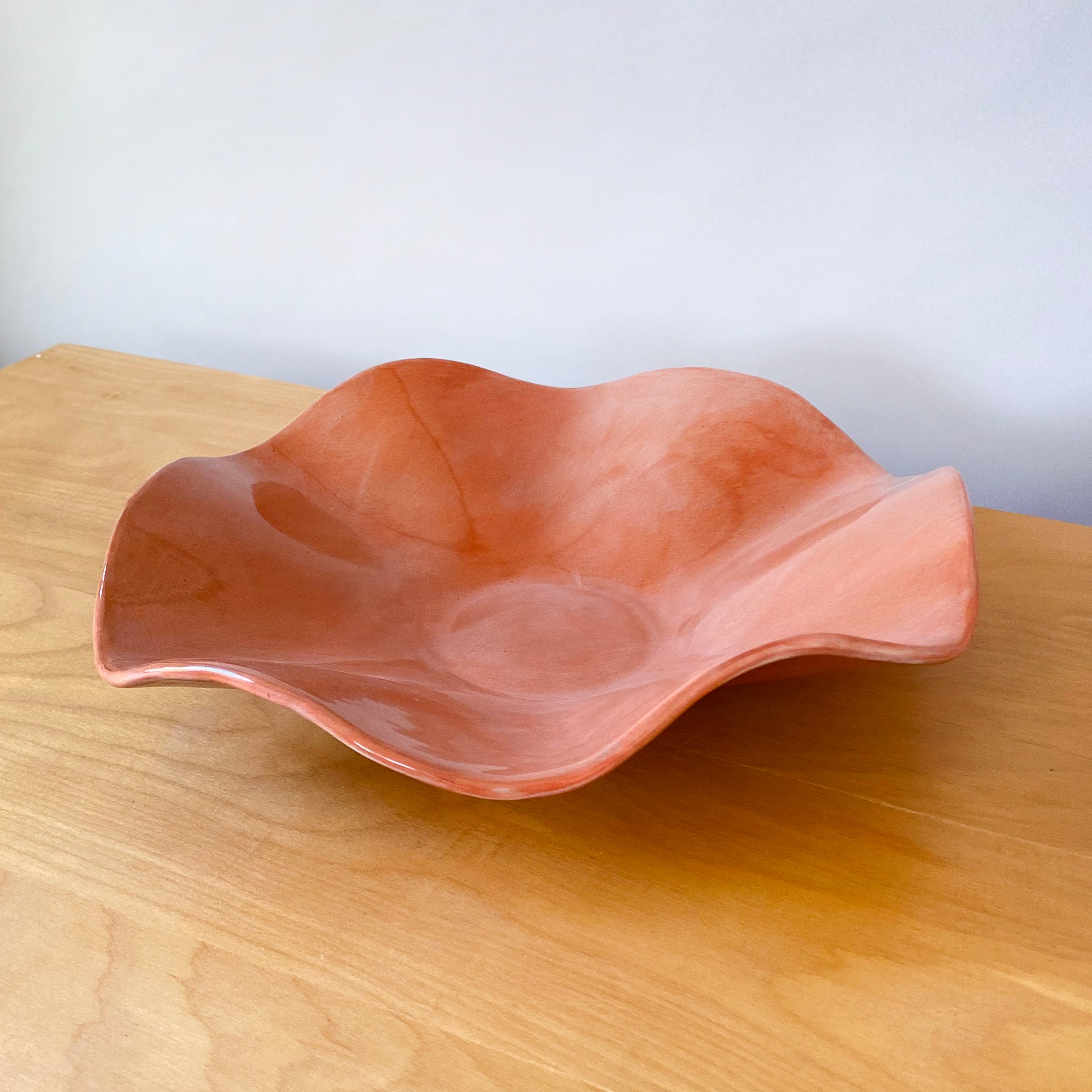 Wavy Bowl | Peach